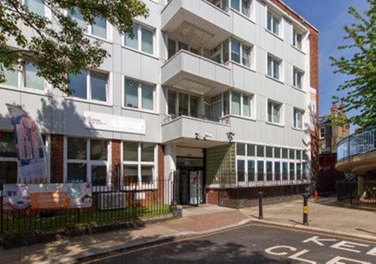 Lovely Studios, North Kensington - Sk