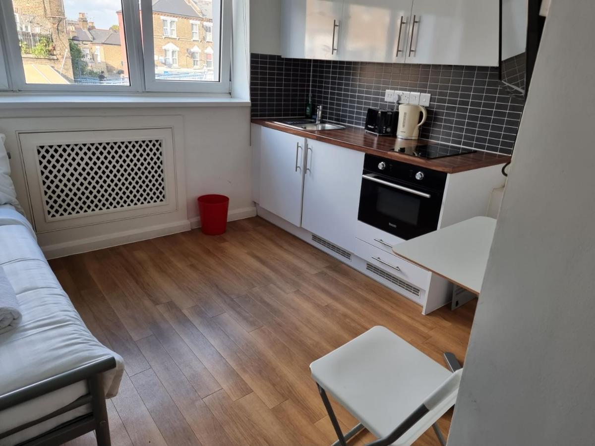 Lovely Studios, North Kensington - Sk